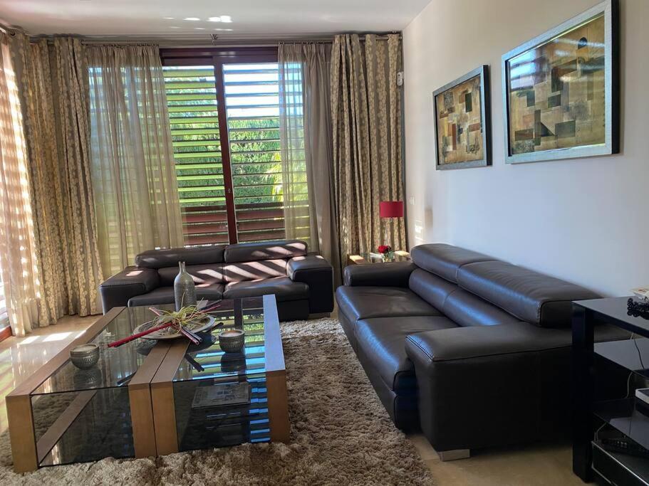 Modern 5-Bedroom Villa With Pool Montequinto Eksteriør bilde