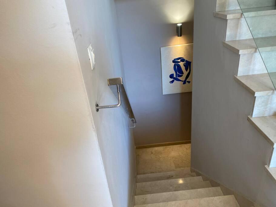 Modern 5-Bedroom Villa With Pool Montequinto Eksteriør bilde